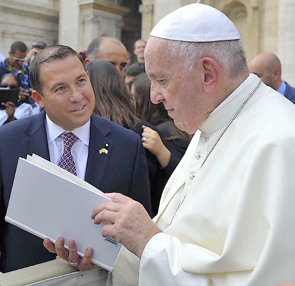 Vinny LeVien Story w Pope