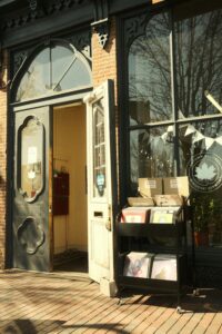 danny greenberg q5FSkeYKgJU unsplash